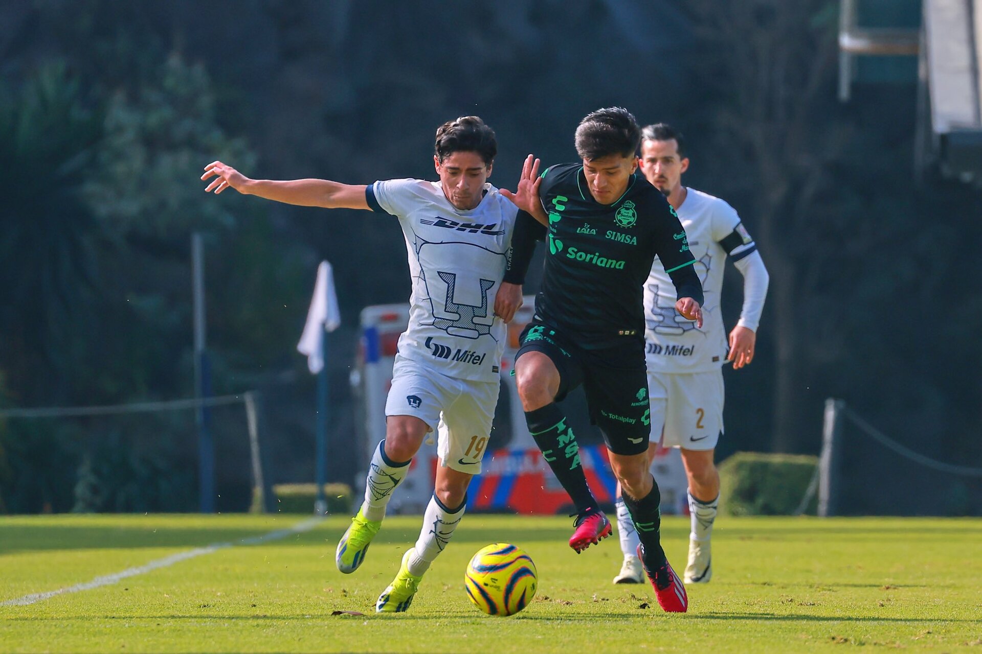 Sub-18 del Santos Laguna y Pumas (CORTESÍA PUMAS)