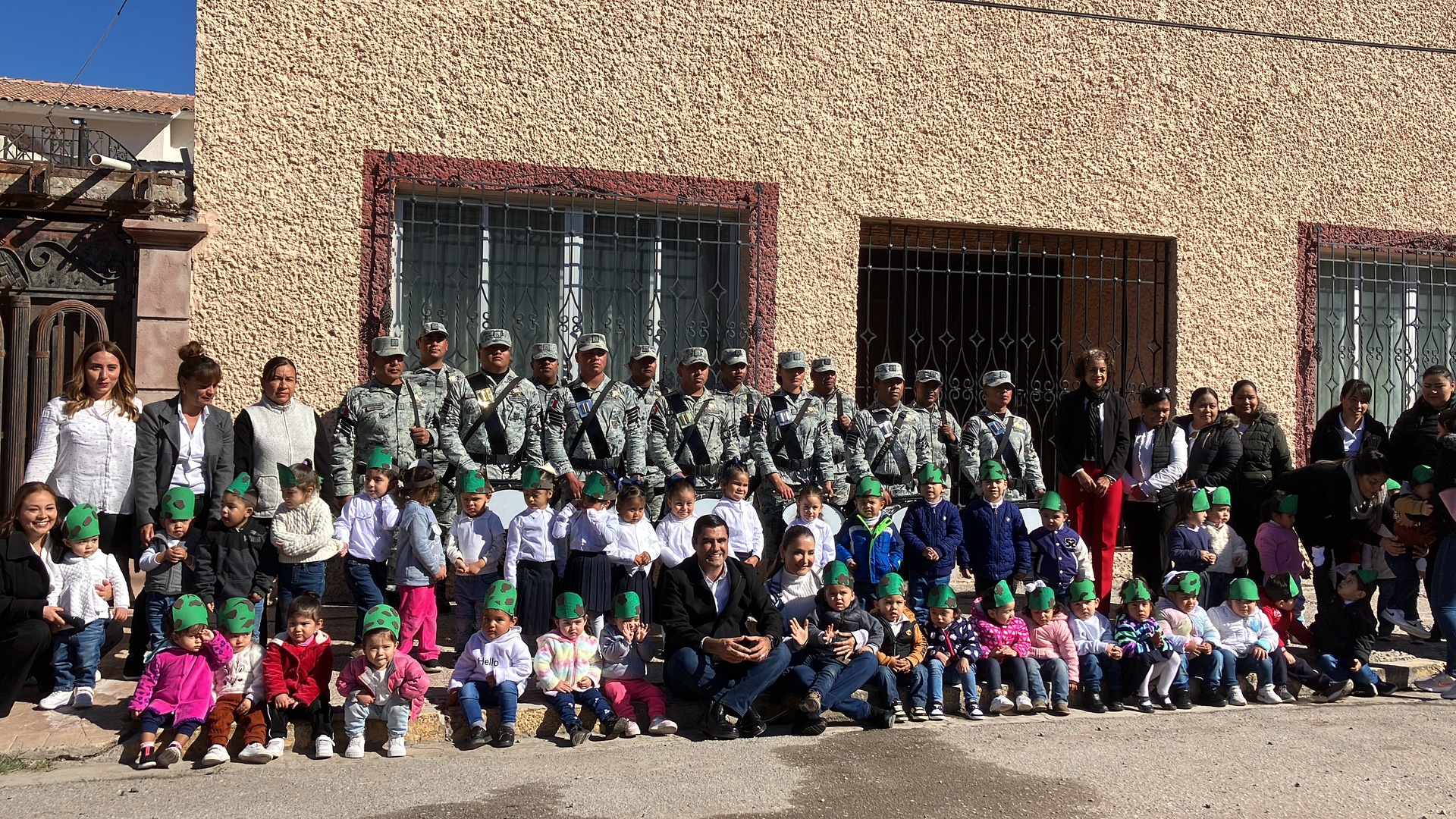 Conmemoran Día del Ejército Mexicano en San Pedro
