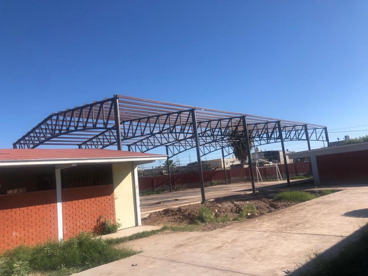 Se busca que los planteles educativos cuenten con protección del Sol durante el verano. (EL SIGLO DE TORREÓN)
