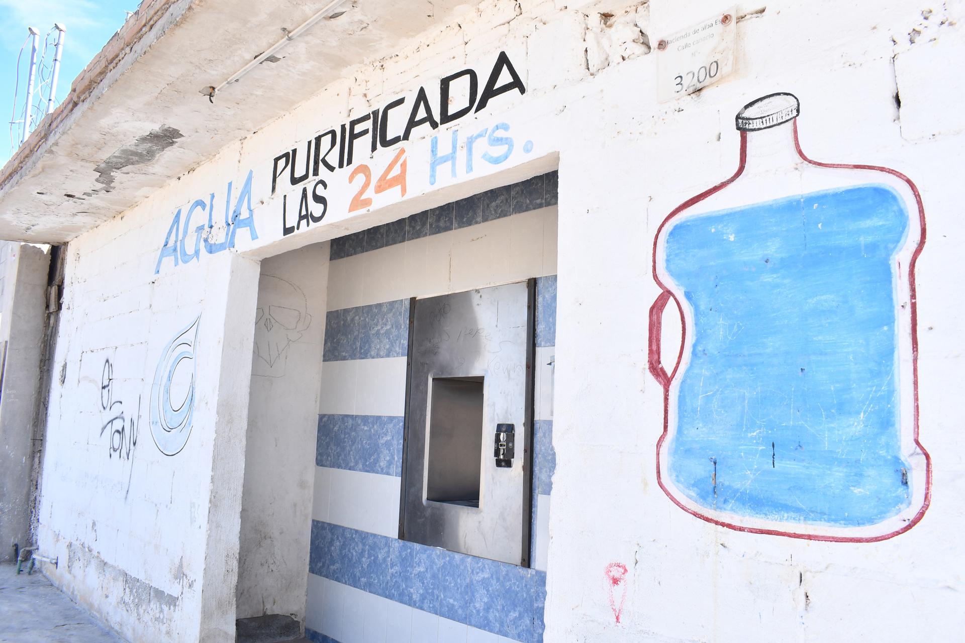 Despachador de agua en Torreón (EL SIGLO DE TORREÓN)