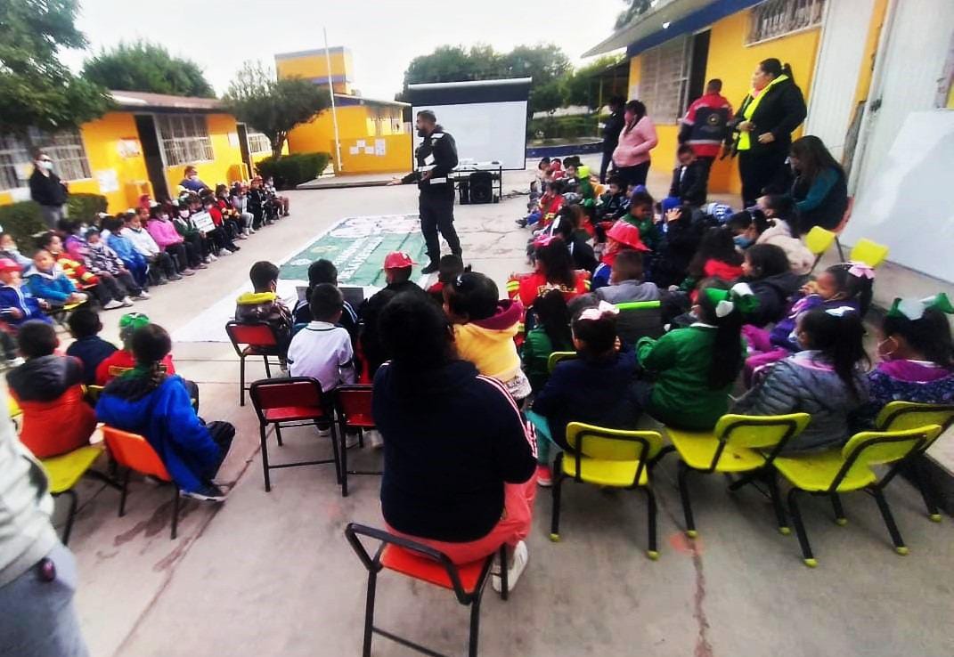 Protección Civil da curso de prevención ante contigencias niños