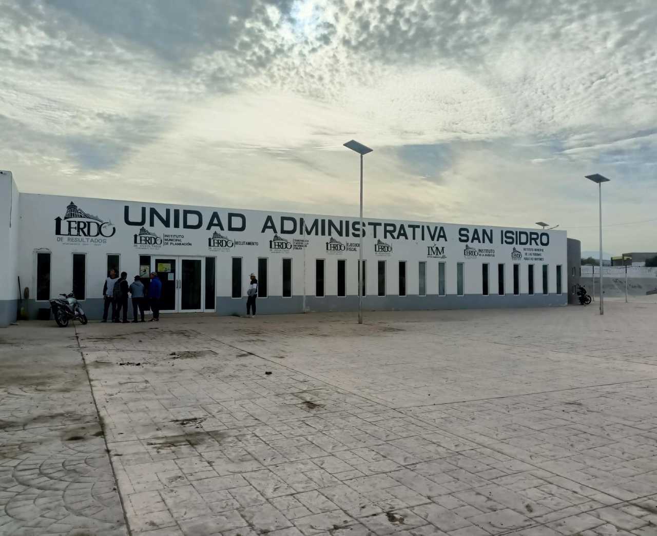 El interesado deberá acudir a la oficina de Reclutamiento, ubicada en la Unidad San Isidro.