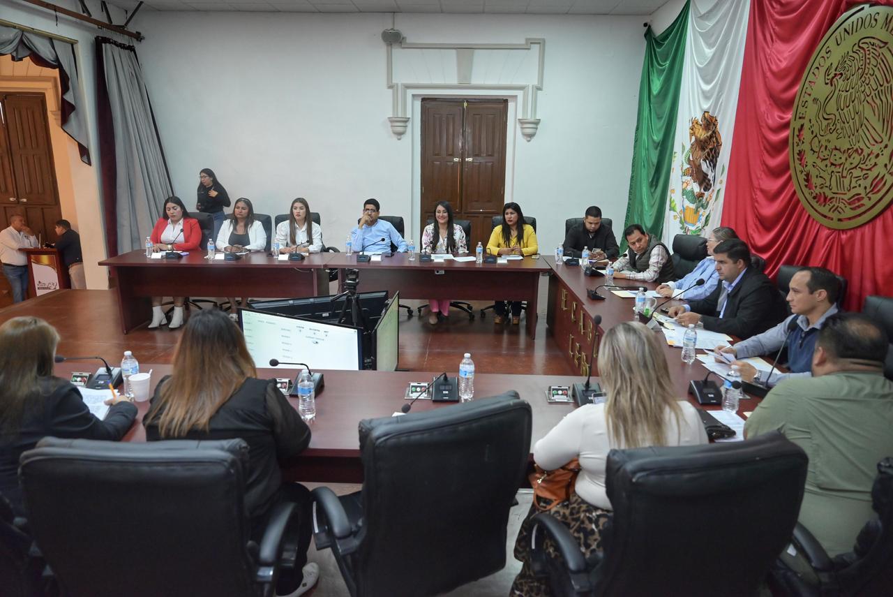 En Cabildo se aprobó la suspensión de labores del personal administrativo por la Semana mayor.