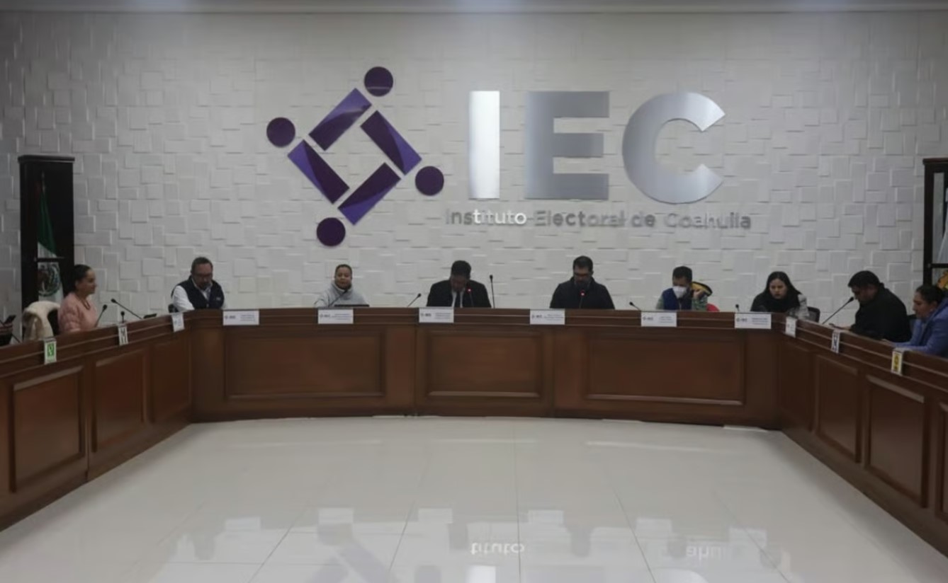Hasta el momento, ninguno de los aspirantes a la presidencia municipal de Torreón y Saltillo ha completado la “Ficha de Candidatura de Alcaldías” correspondiente a la plataforma 'Candidatas y Candidatos Conócelos 2024', creada por el Instituto Electoral de Coahuila (IEC).
