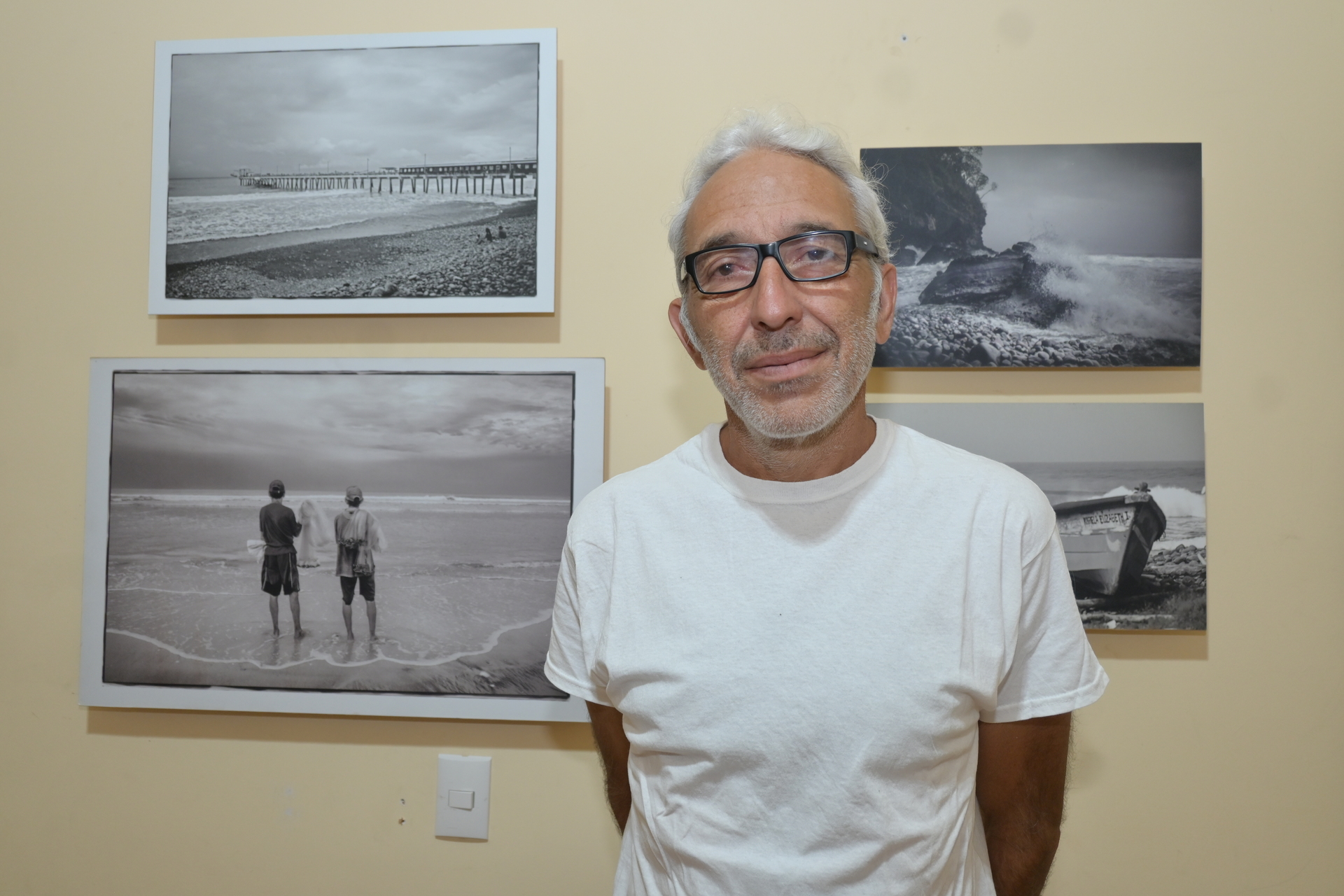 El fotógrafo lagunero Francisco Aguirre (Torreón, 1964) ha retornado al terruño tras 24 años de ausencia. (RAMÓN SOTOMAYOR)