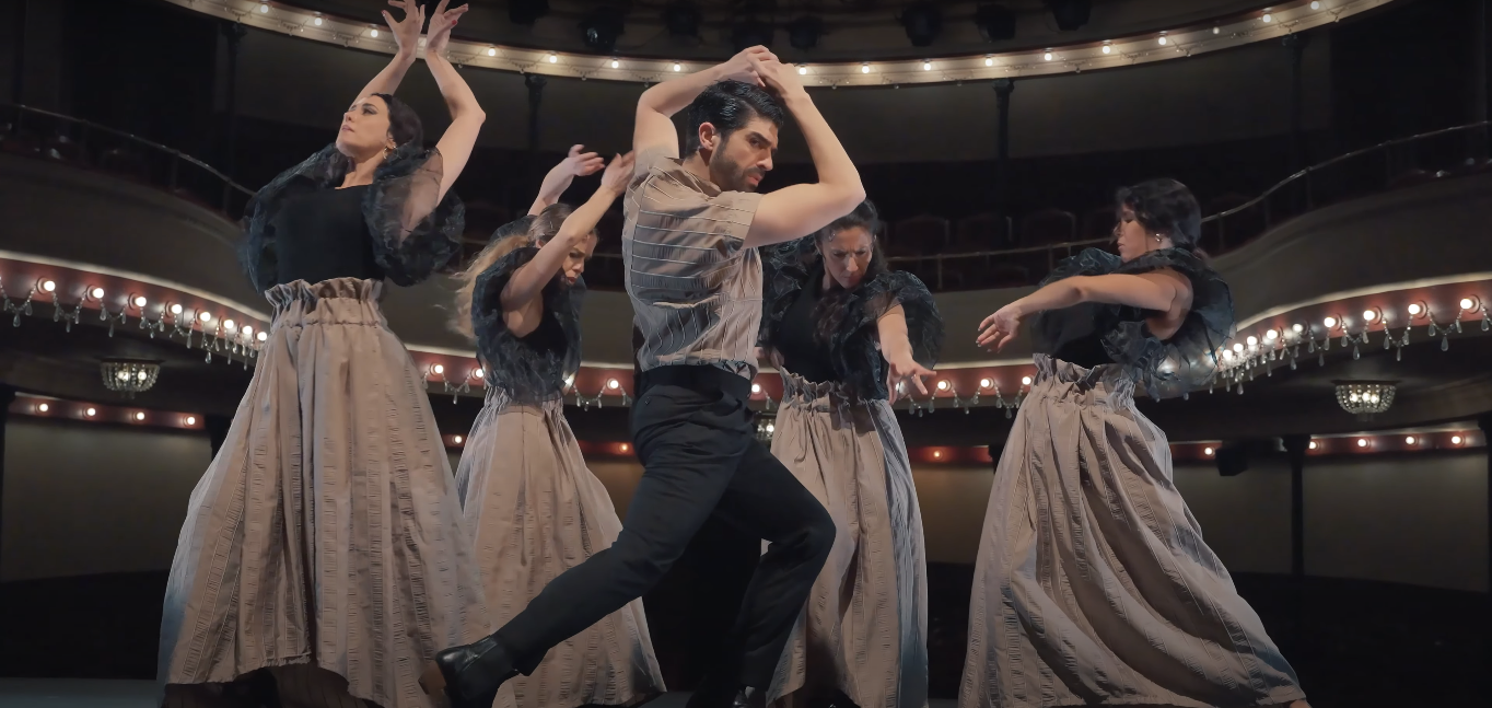 Rubén Molina, coreógrafo cordobés, estrena 'La salida'. Foto: captura de pantalla.