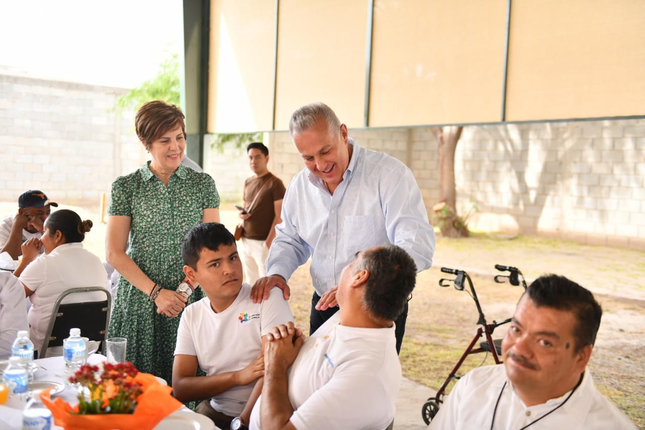 Supervisan techumbre del Centro Integral de Discapacidad “Abriendo Caminos”