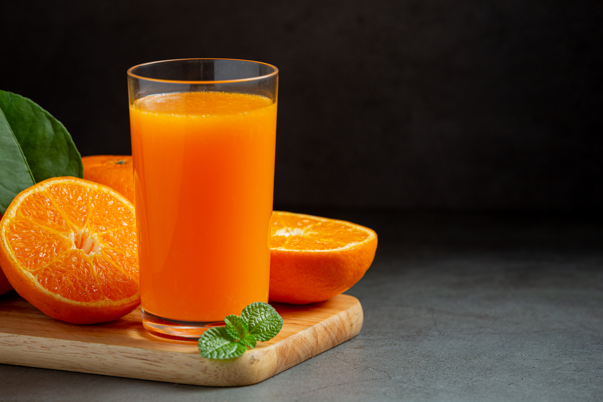 Jugo de naranja y sus beneficios con la hidratación