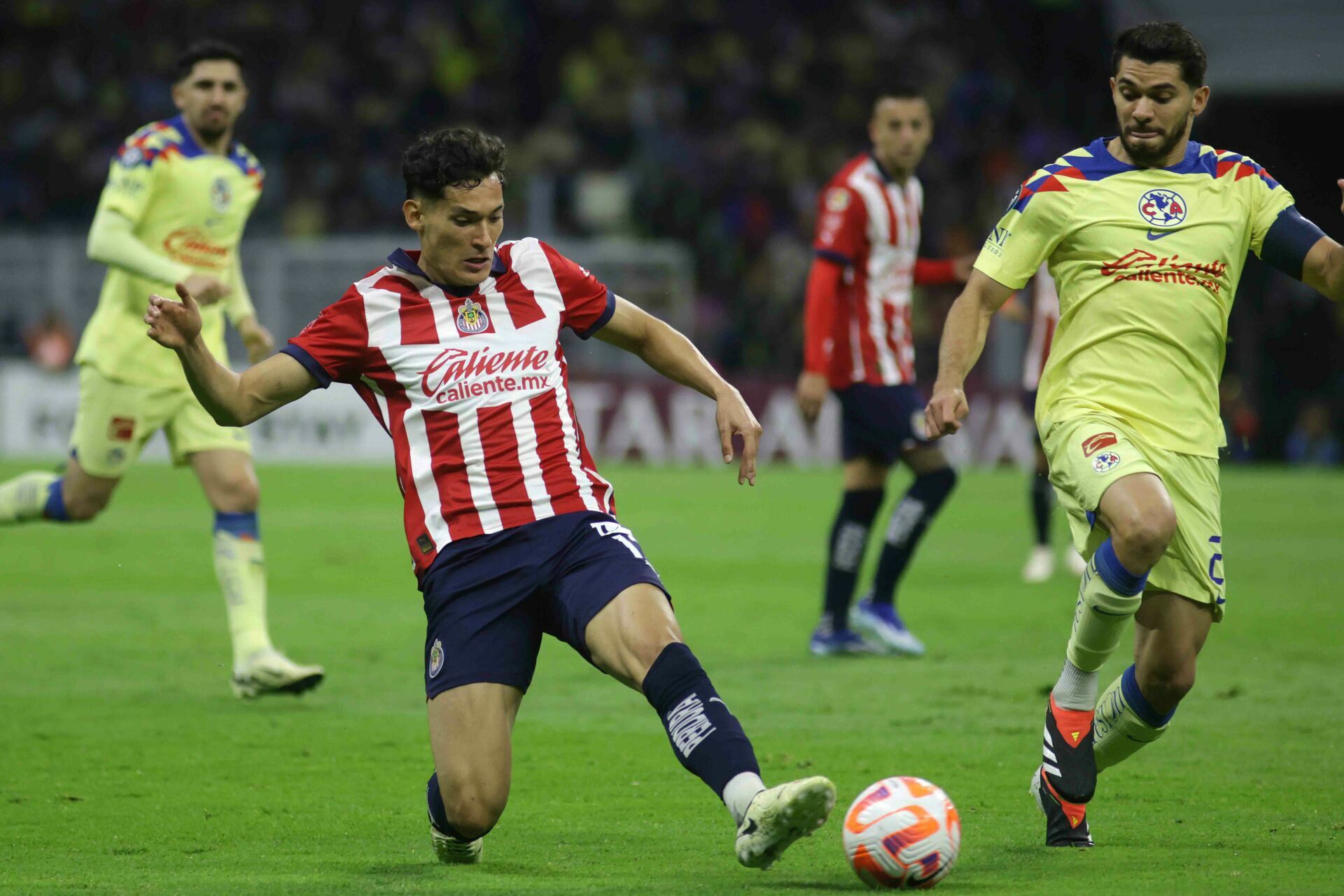 ¿Cuánto cuestan los boletos para ver la semifinal entre América - Chivas en el Azteca?