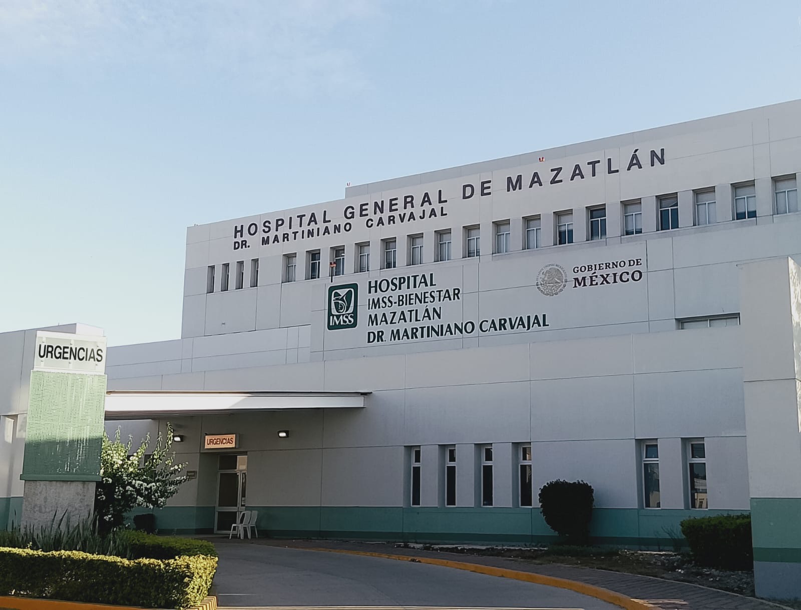 Personal de salud de La Laguna aceptó trasladarse al Hospital General de Mazatlán, Sinaloa. 