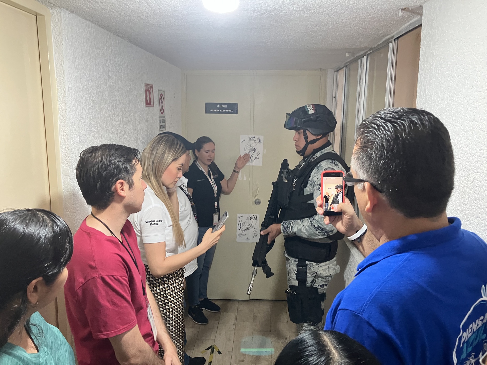 Esta mañana se inició con el recuento de votos de las juntas distritales,  05 y 06 en Torreón. 