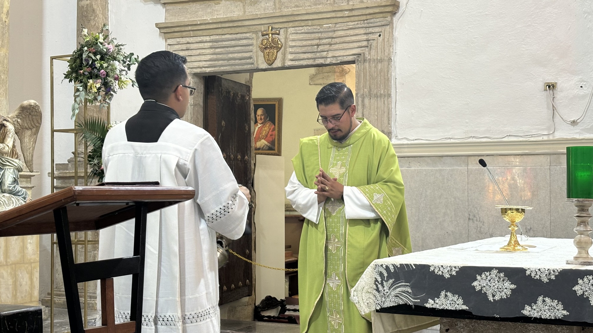 Iglesia Católica llama a moncloveses a no alejarse de la fe