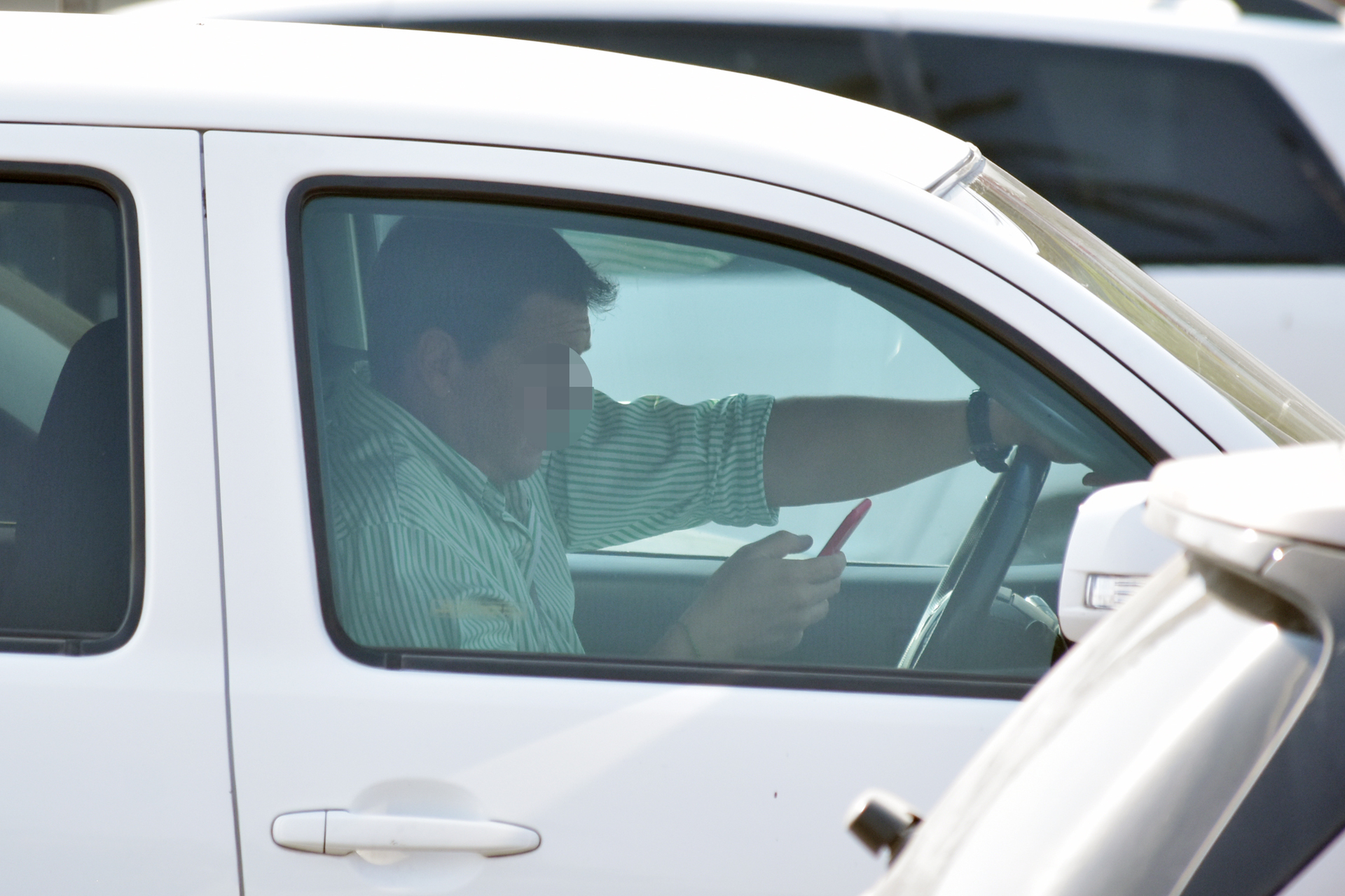 El alcalde consideró que aún falta conciencia en la población sobre el uso de celular mientras maneja y sus riesgos.