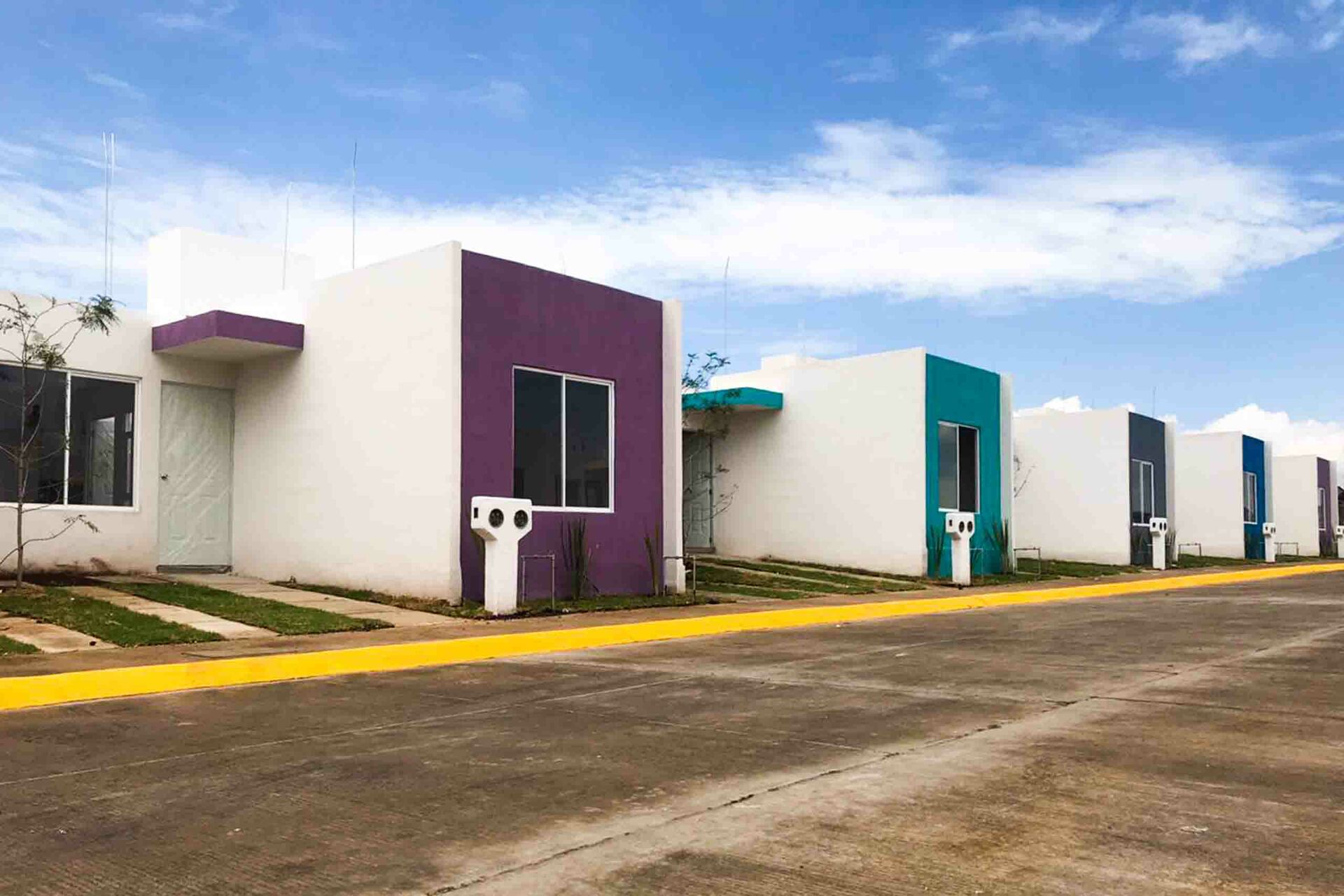 Construcción de viviendas económicas. (SERGIO A. RODRÍGUEZ)