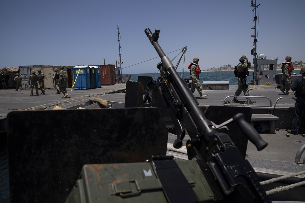 Tanques israelíes irrumpen de nuevo en ciudad de Gaza, arrasada tras casi 9 meses guerra
