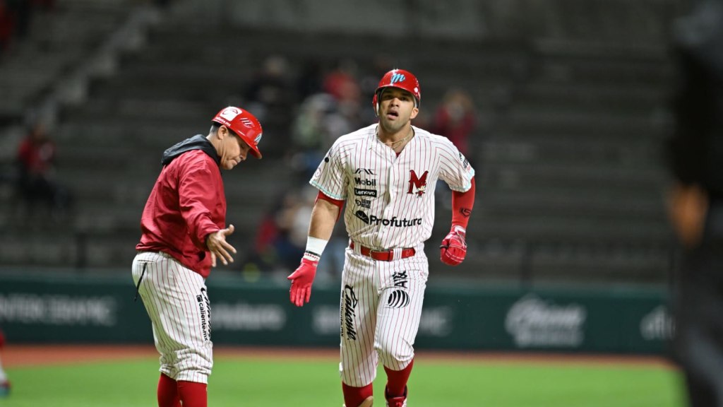 Victoria de Diablos Rojos del México en noche de récord