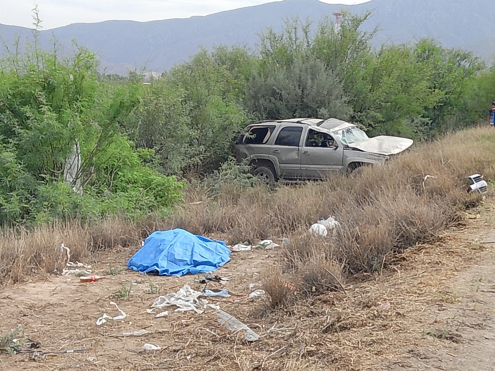 Volcadura En Carretera La Torreña-El Vergel Deja Dos Personas ...