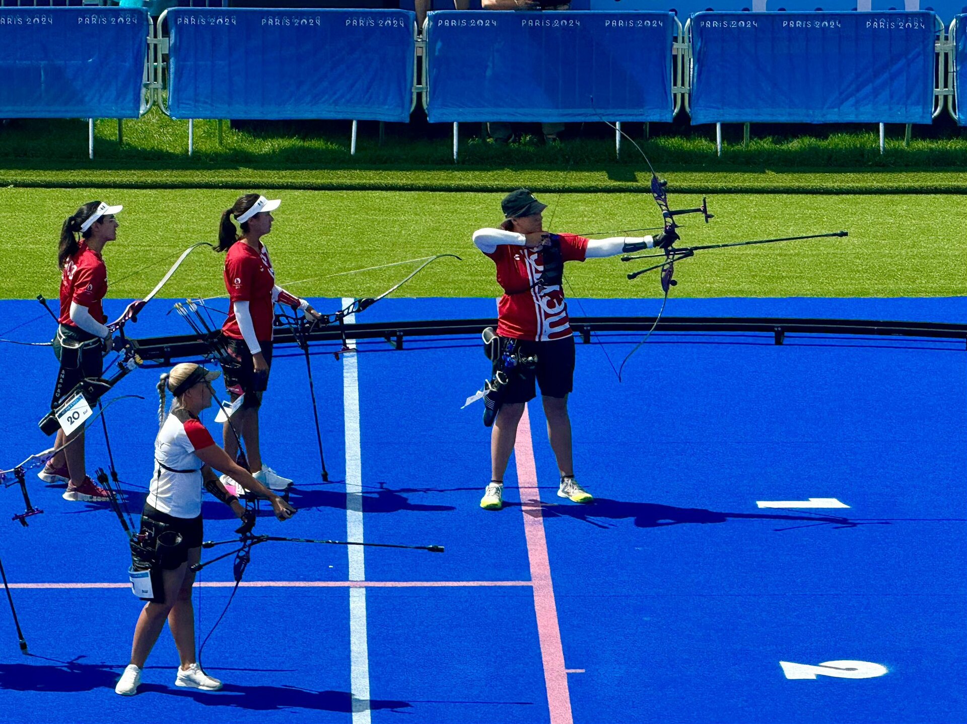 México a un paso de medallas, avanza a semifinales del Tiro con Arco por equipos femenil