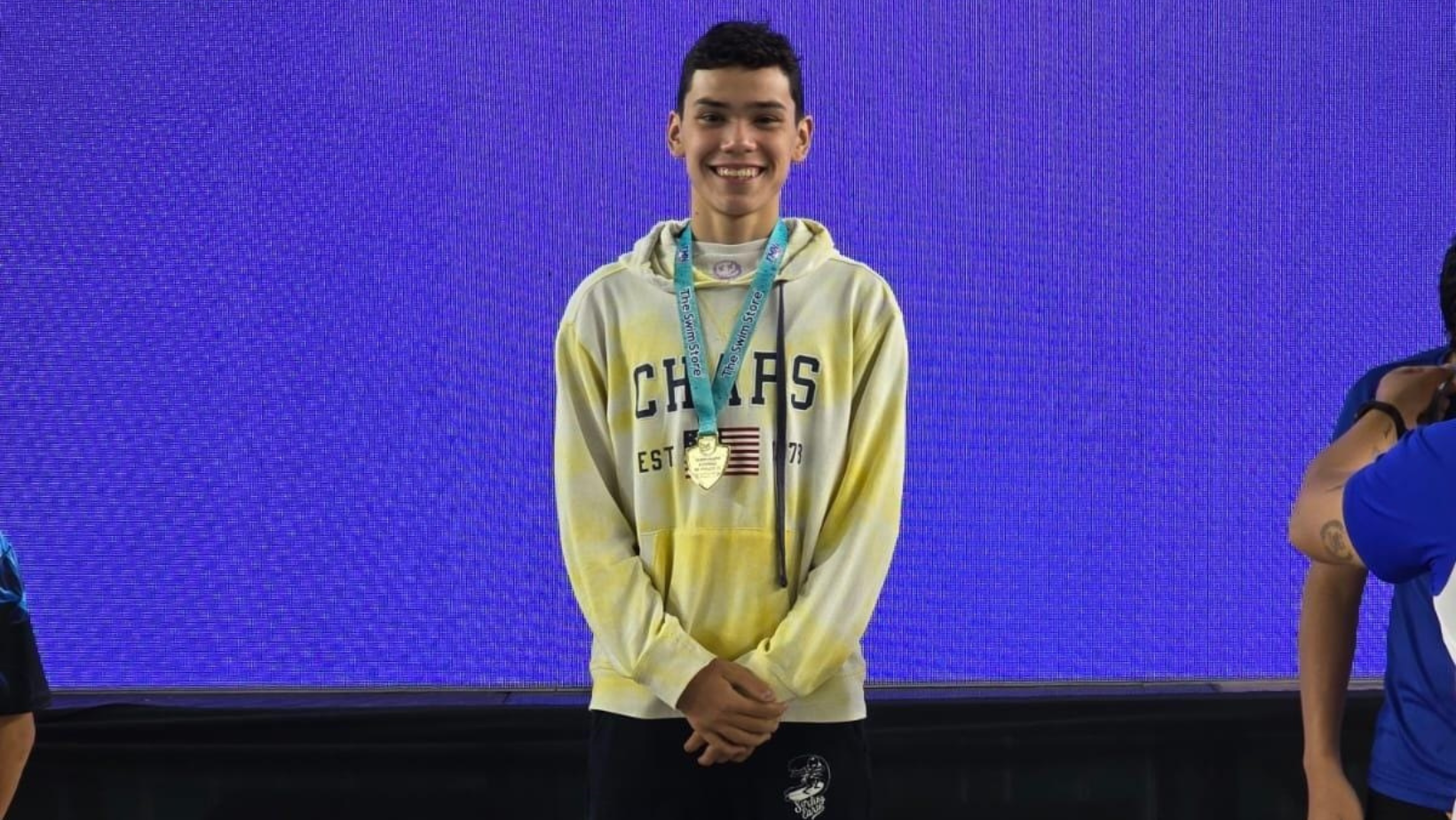 Joven Lagunero, Alejandro Onofre, se cuelga medallas en competencia