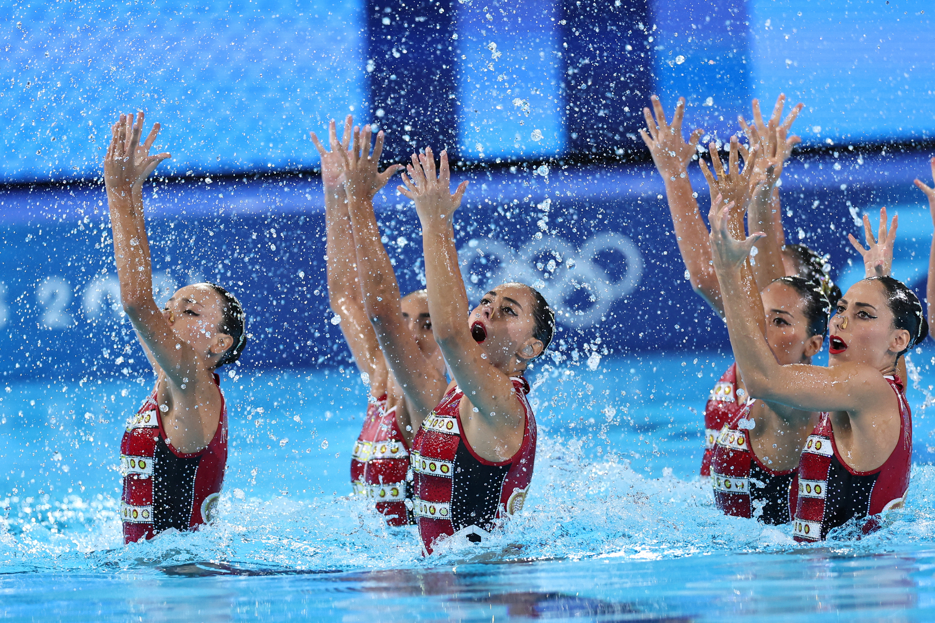 Natación artística de México termina en octavo tras error en su debut en París