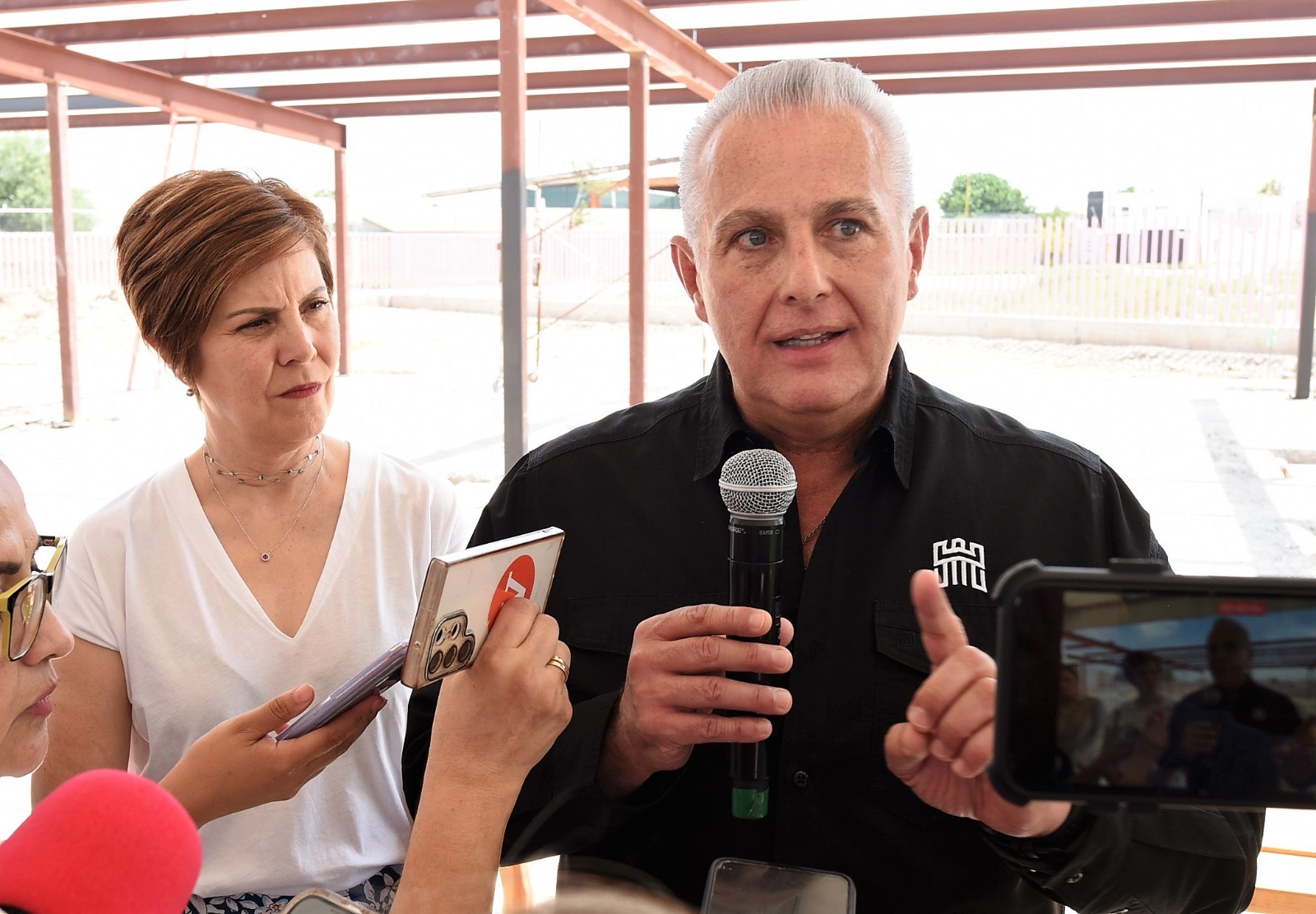 El alcalde Román Alberto Cepeda. (MA. ELENA HOLGUÍN)