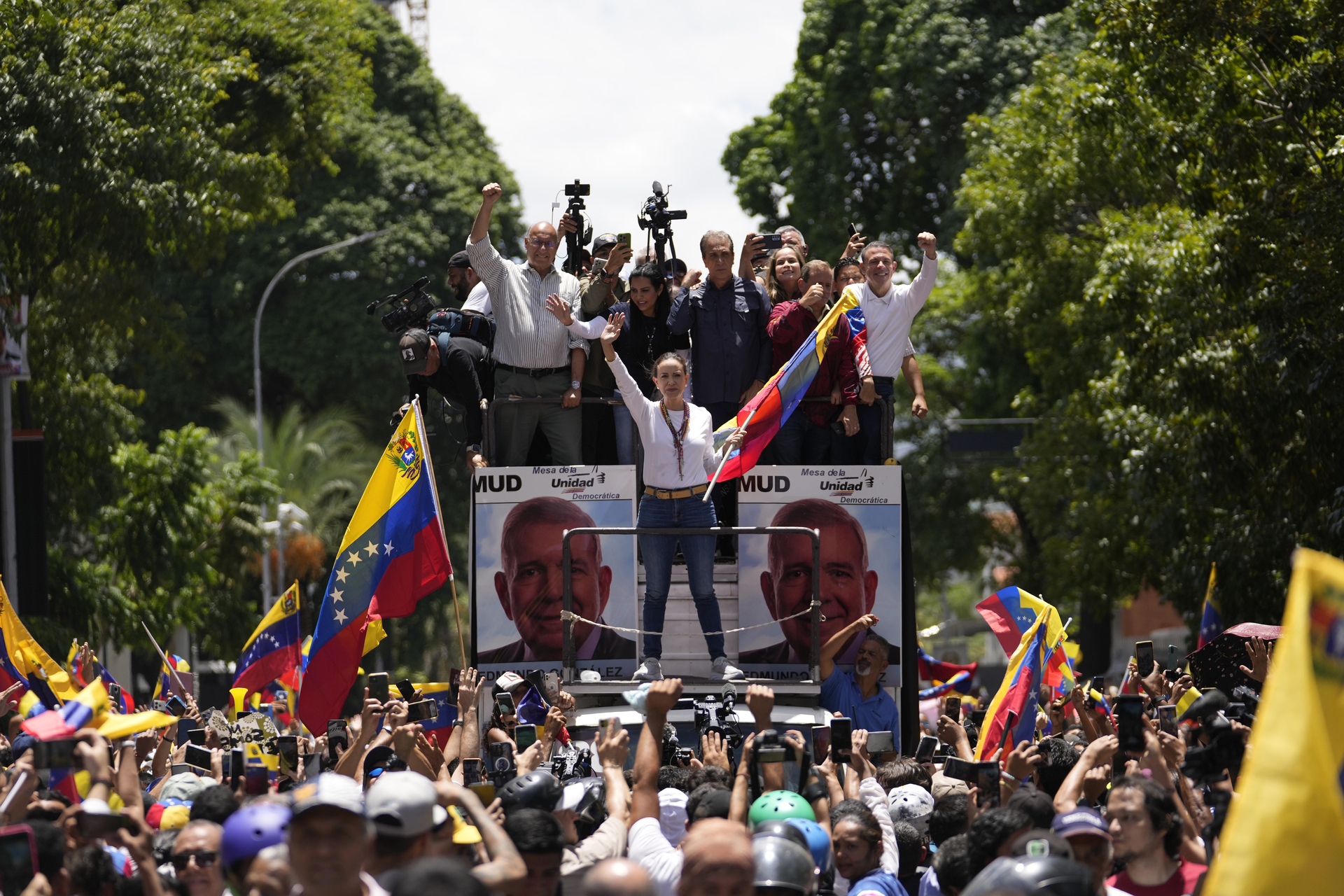 María Corina Machado, líder de la oposición, ha sido una figura de esperanza para miles de venezolanos.  (AP)