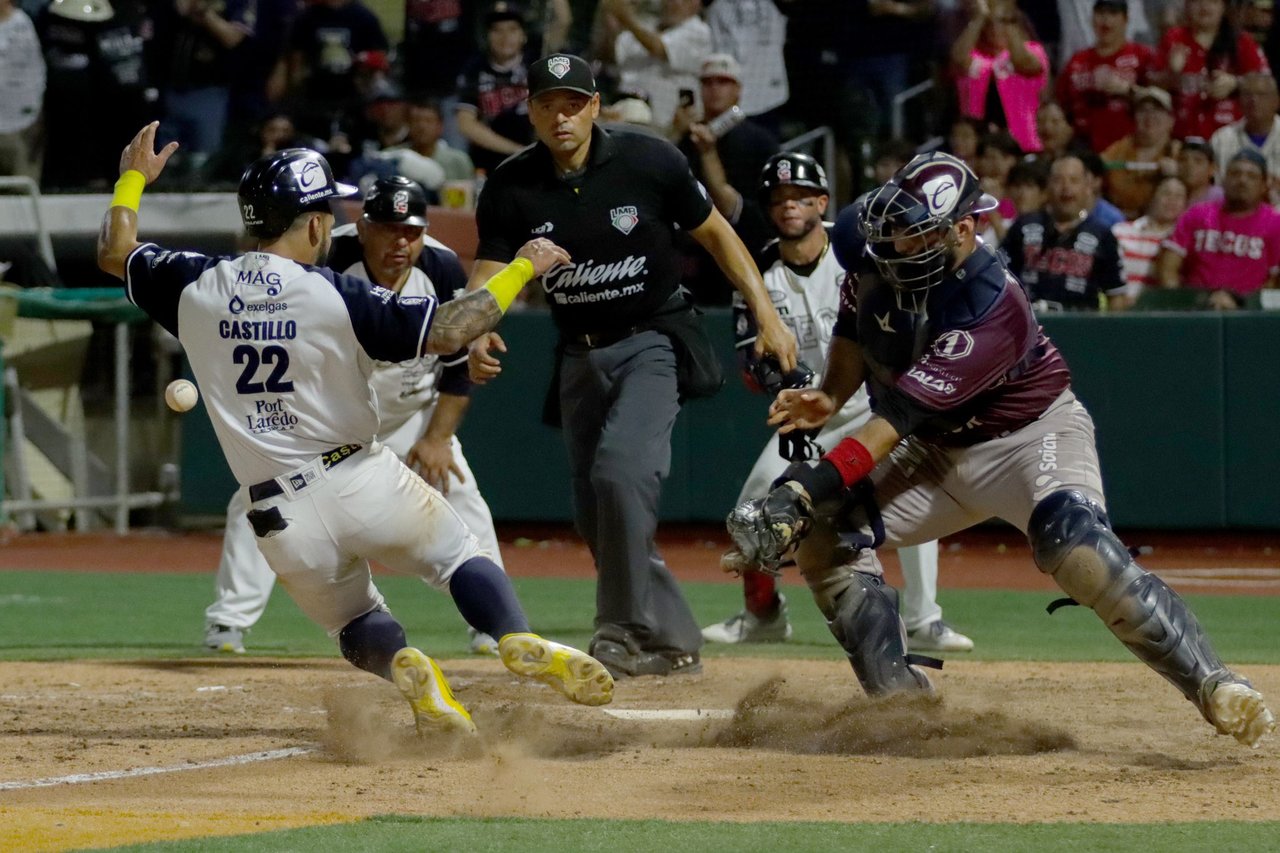 La novena Guinda no pudo aprovechar su ventaja temprana en el juego y terminaron siendo derrotados por los Dos Laredos.