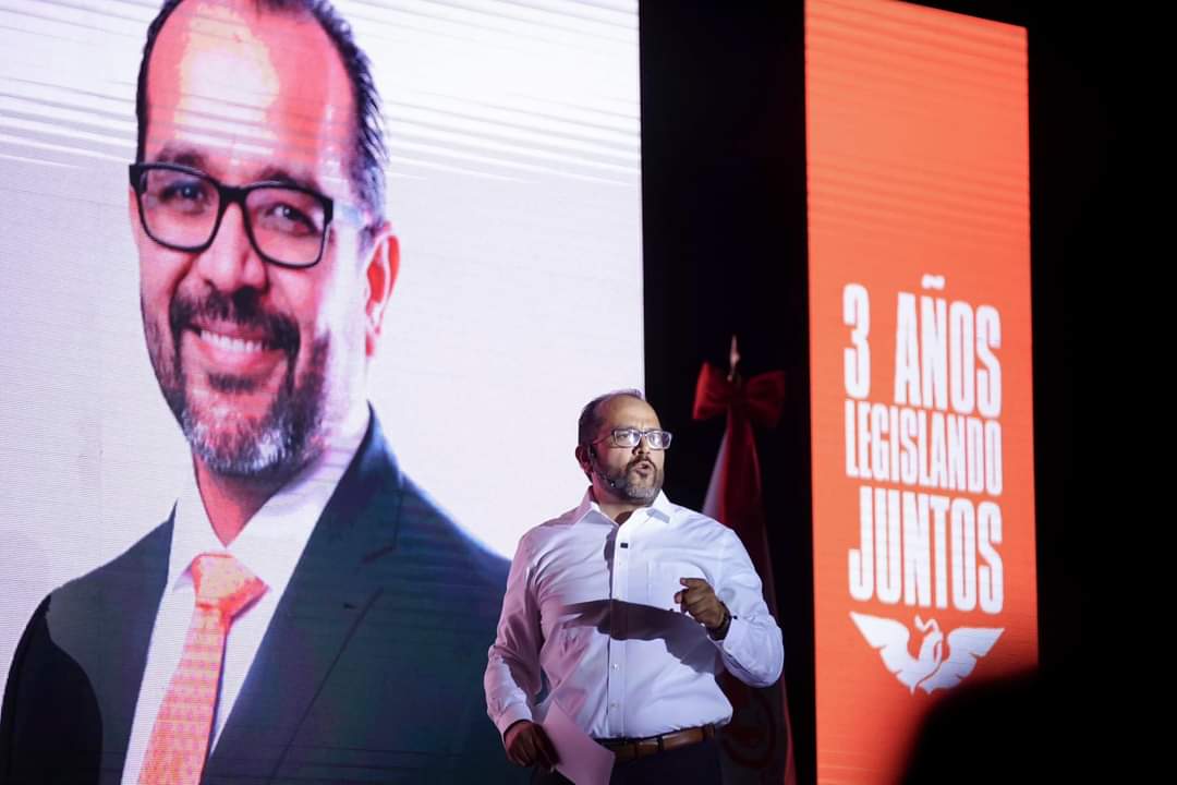 Omar Castañeda presenta su último informe como diputado federal por el Distrito 02