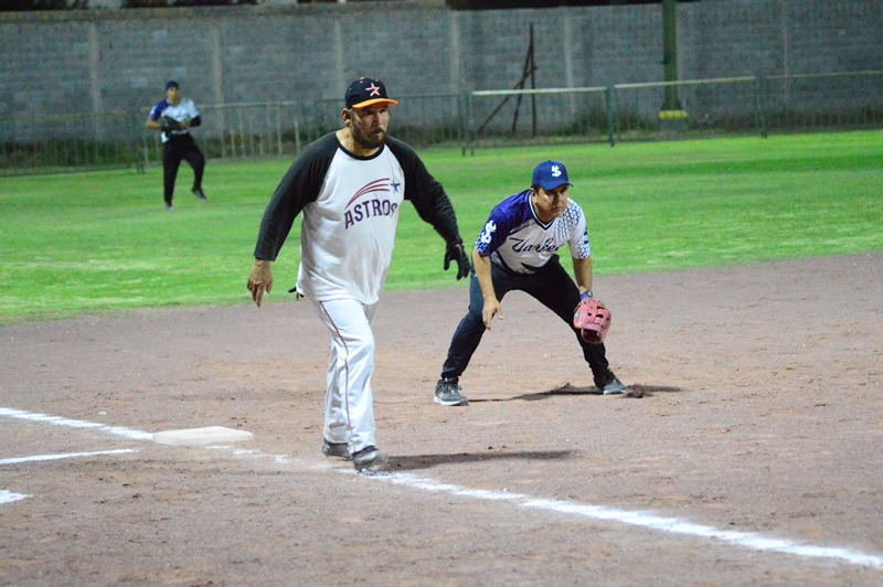 Liga de Softbol de Bola Lenta.