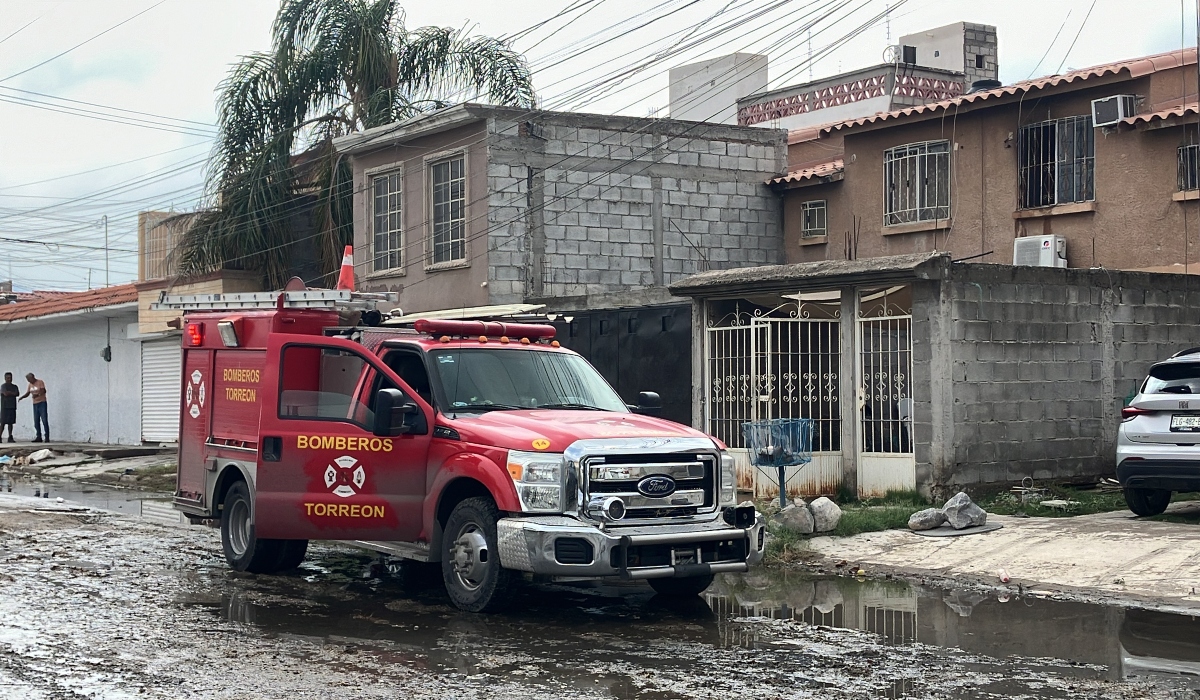 ¡Falsa alarma! Reportan terrible incendio en Torreón y resultó ser un colchón solamente