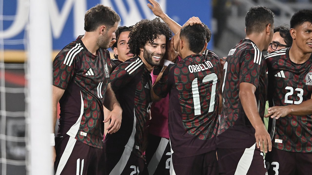 La escuadra azteca se enfrentará en el AT&T Stadium de Arlington frente a los canadienses en el segundo amistoso de la fecha FIFA.