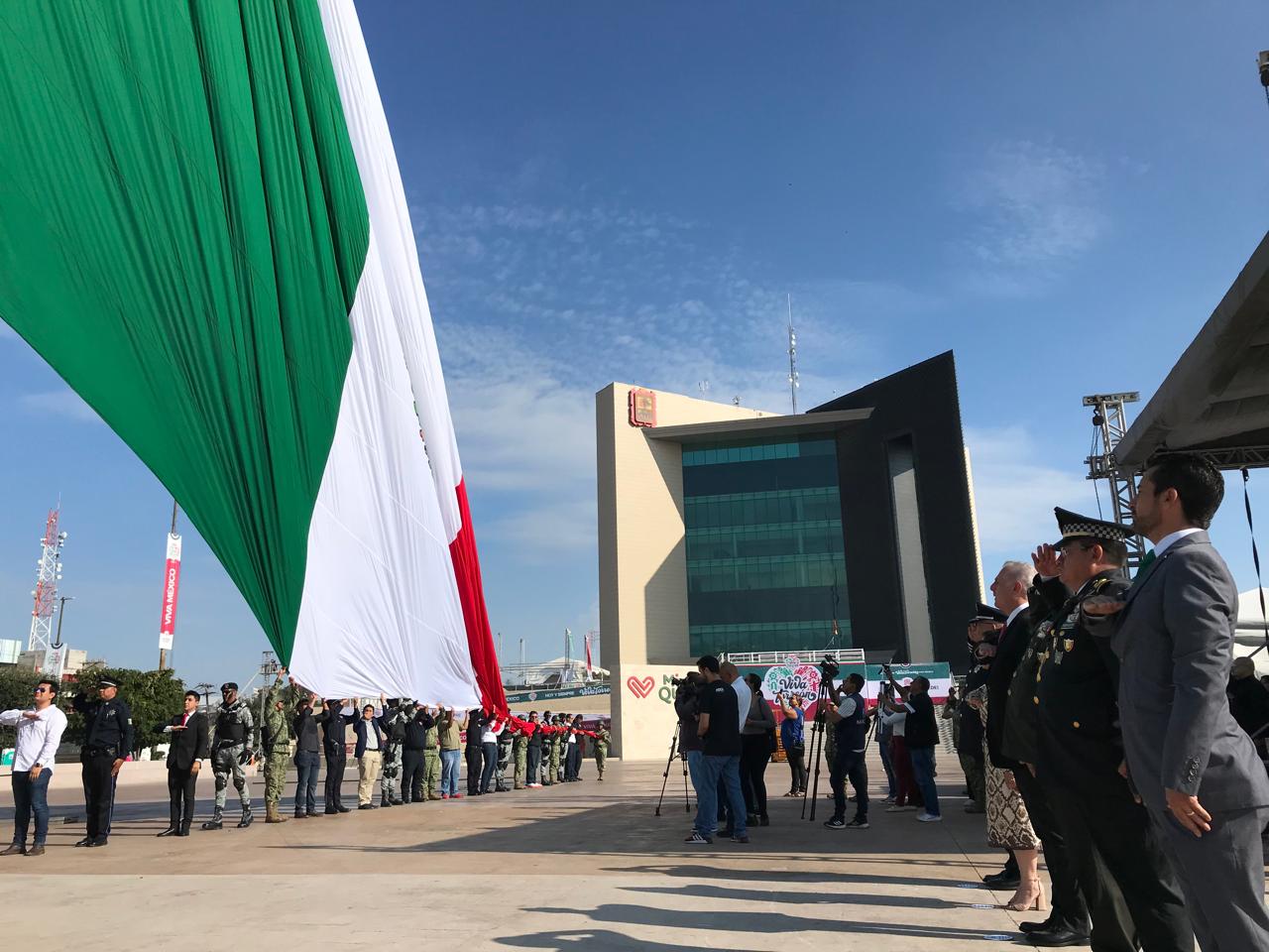 Se lleva a cabo desfile cívico militar en Torreón 2024