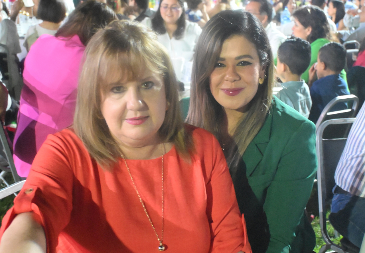 Rocío y Pamela (EL SIGLO DE TORREÓN / ENRIQUE CASTRUITA)