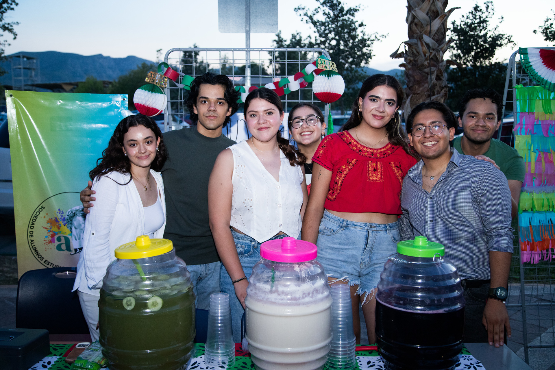 Vanessa Soto, Pablo García, Adriana Correa, Fer Luna, Isabel Ortiz,
Eduardo Alanis y Rodrigo Garza (EL SIGLO DE TORREÓN / ENRIQUE CASTRUITA)