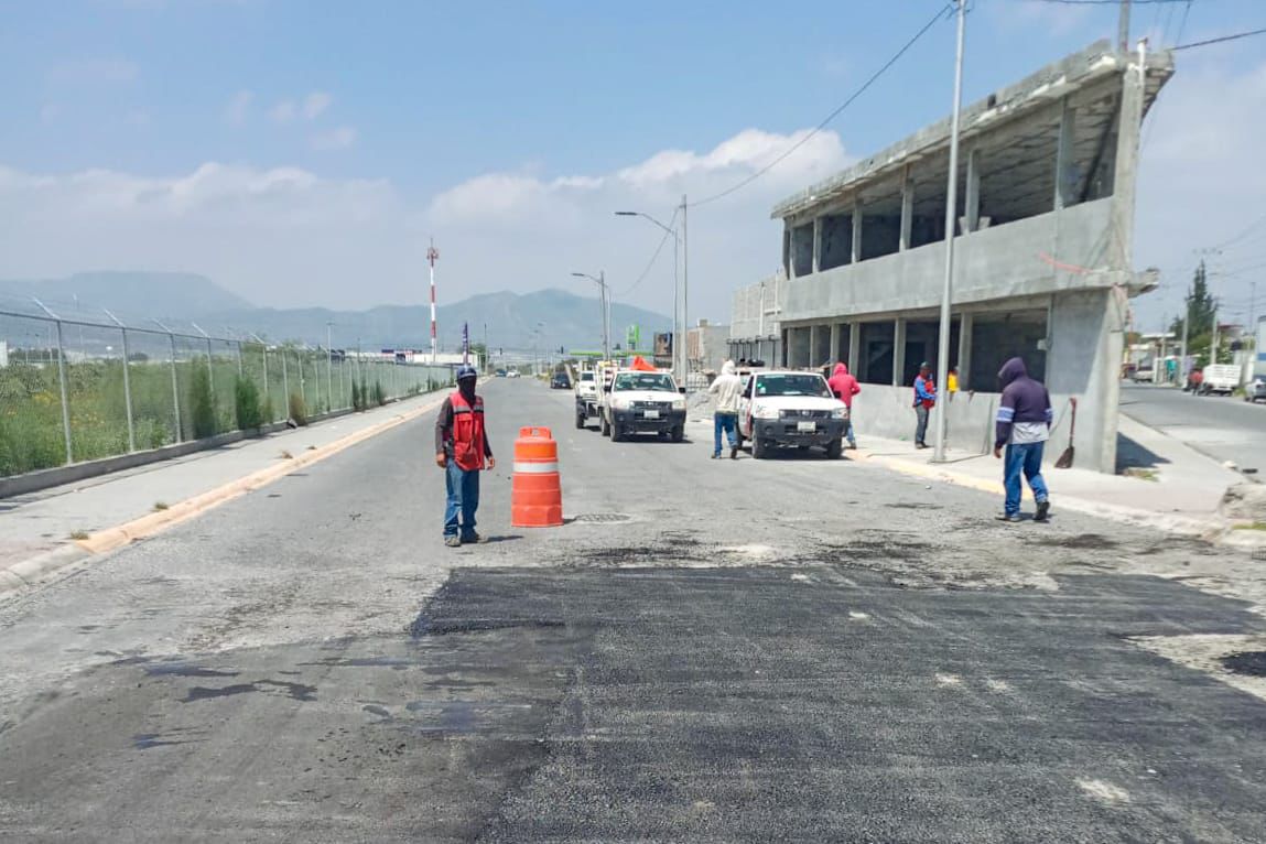 Avanzan en reparación de vialidades tras fuertes lluvias en Ramos Arizpe