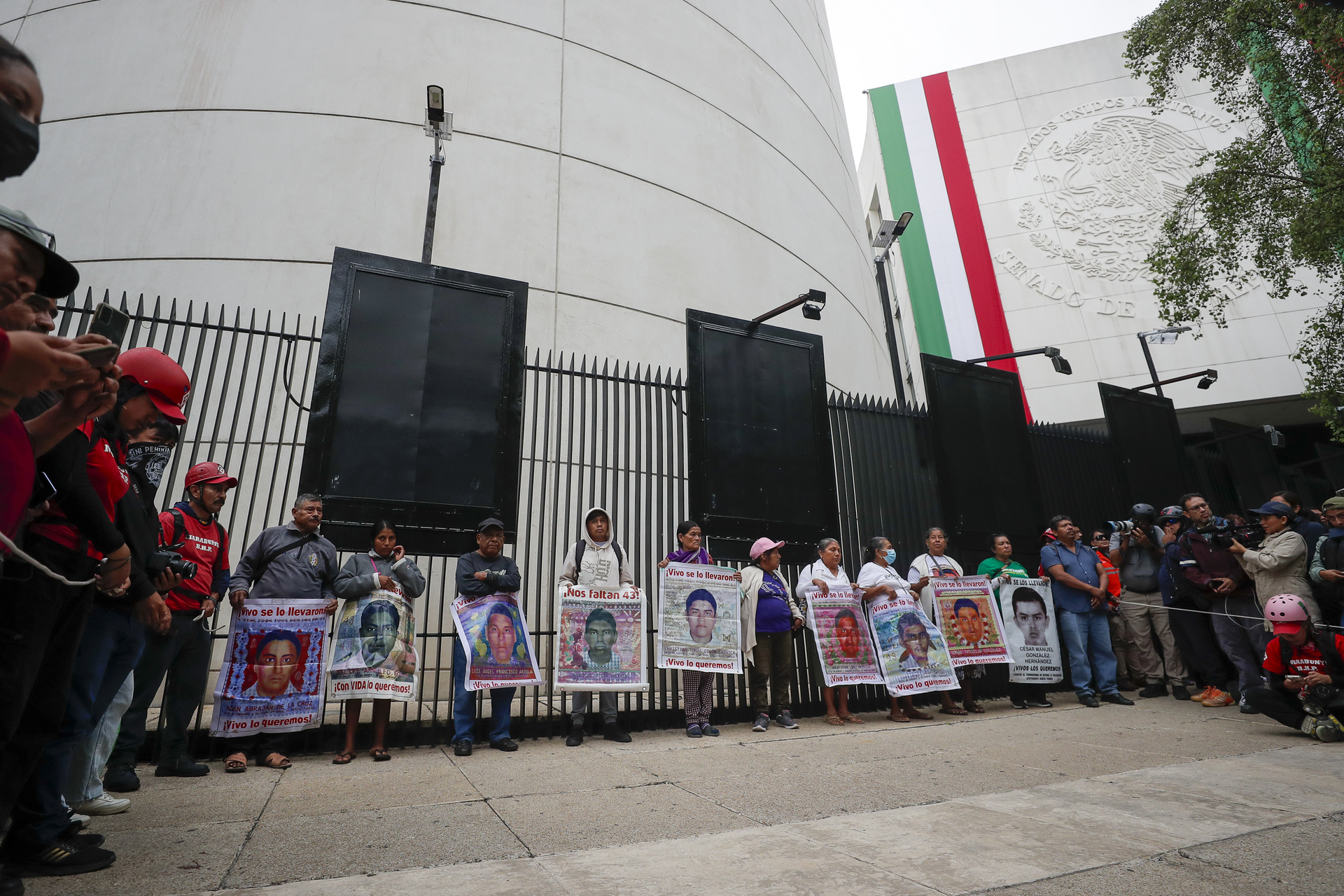 Senado suspenderá labores ante movilizaciones por Ayotzinapa