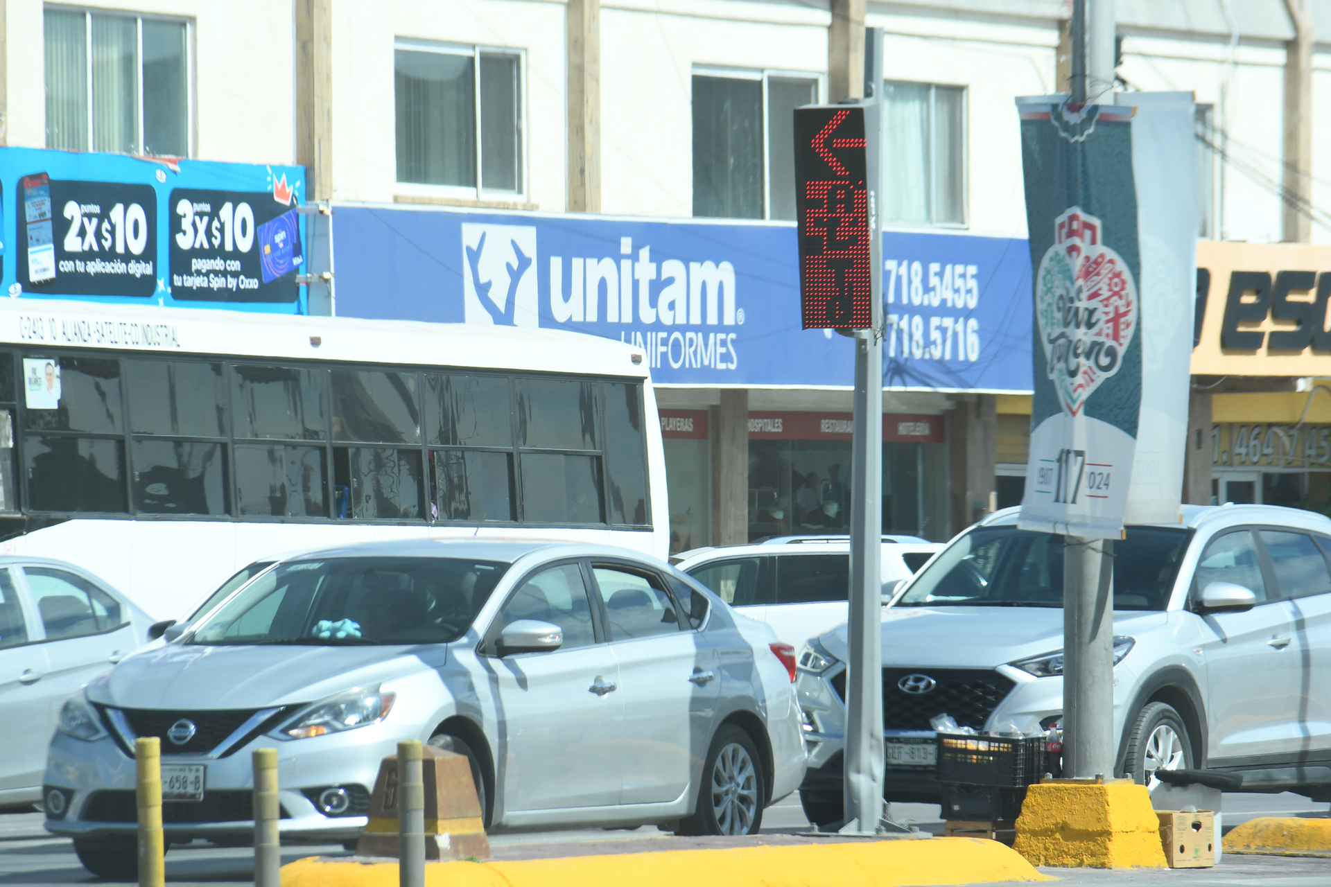 They developed a smart traffic light project on the streets of Torreón