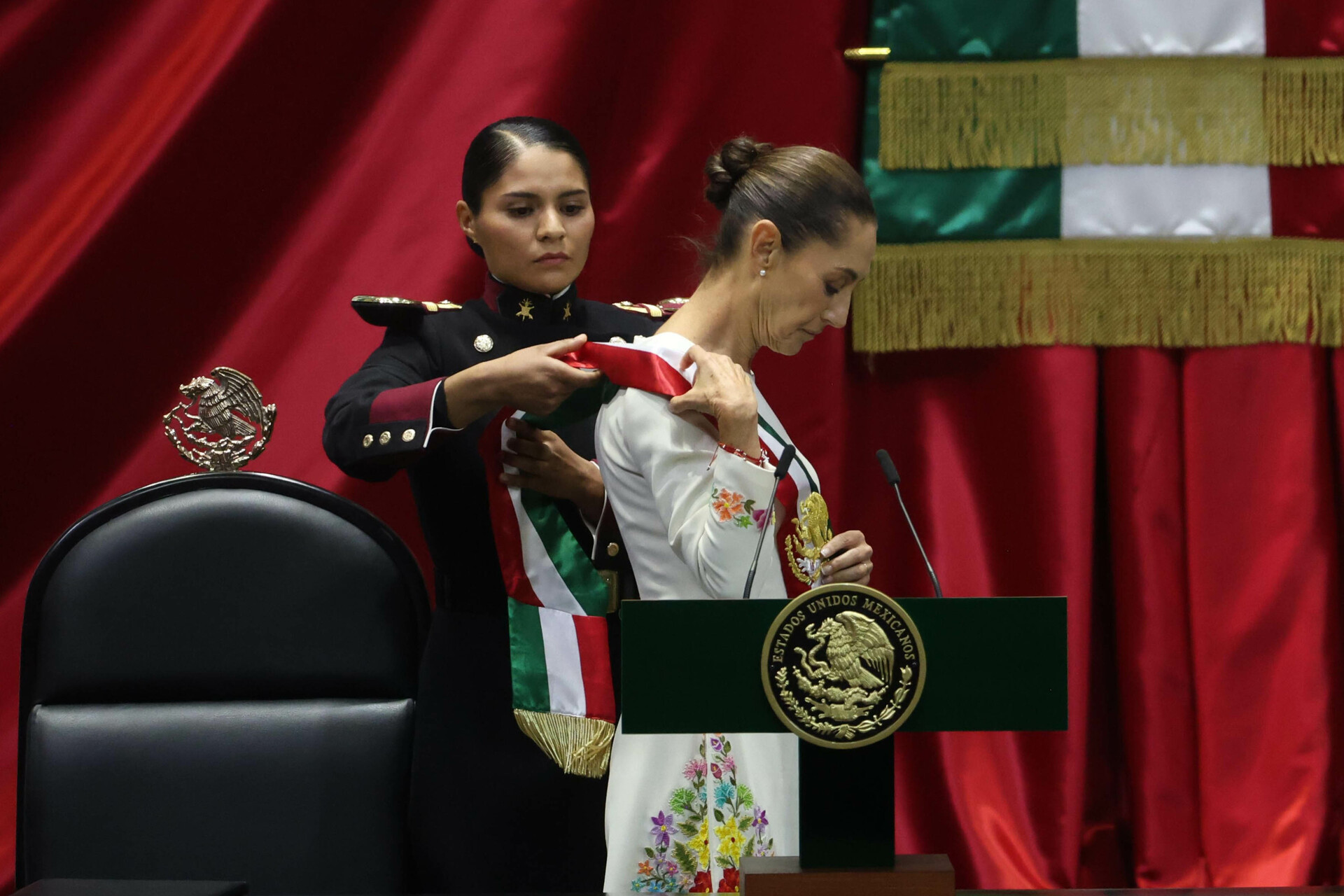 Juana Jazmín Acosta Torres: la cadete duranguense que hizo historia en la toma de posesión de Claudia Sheinbaum