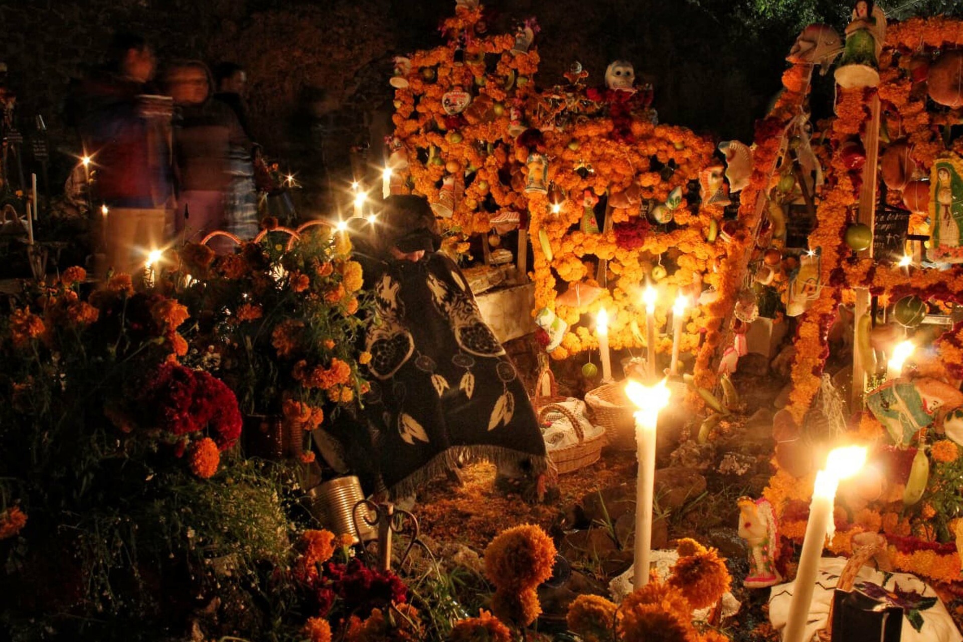 Taller gratuito de coronas de Día de Muertos en Lerdo; celebrando la cultura y la memoria