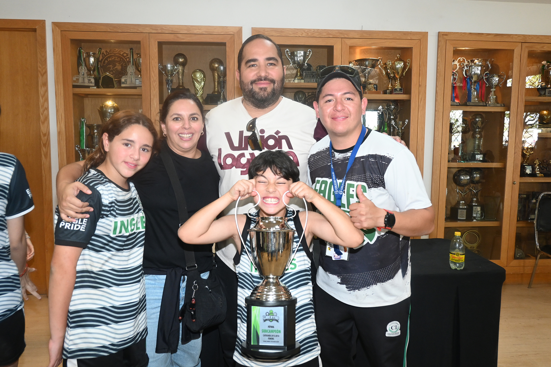 Bárbara, Tere, Manuel, Alan y Manu (EL SIGLO DE TORREÓN / RAMÓN SOTOMAYOR)