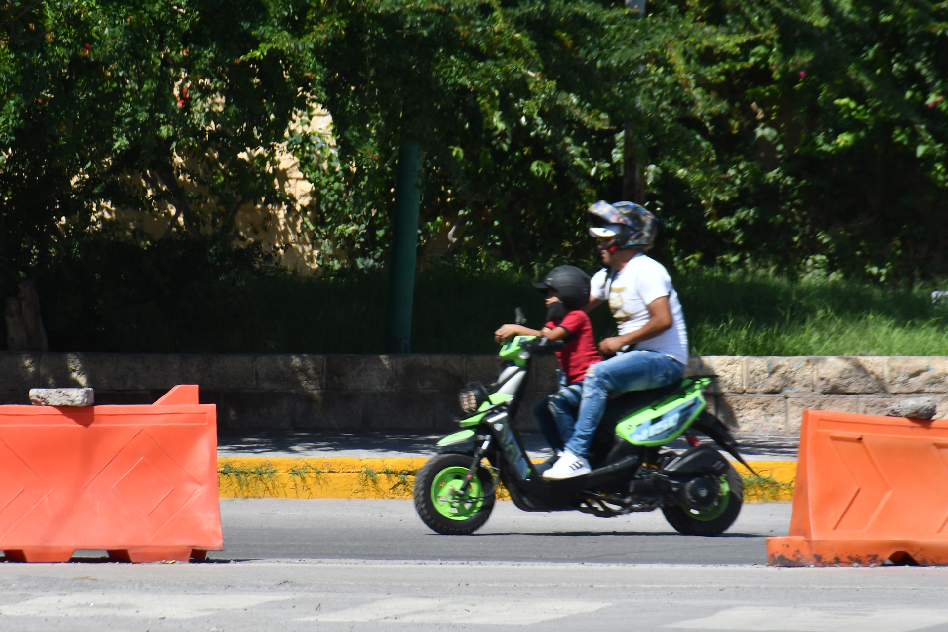 Incurren en un delito quienes facilitan a menores el uso de motocicletas