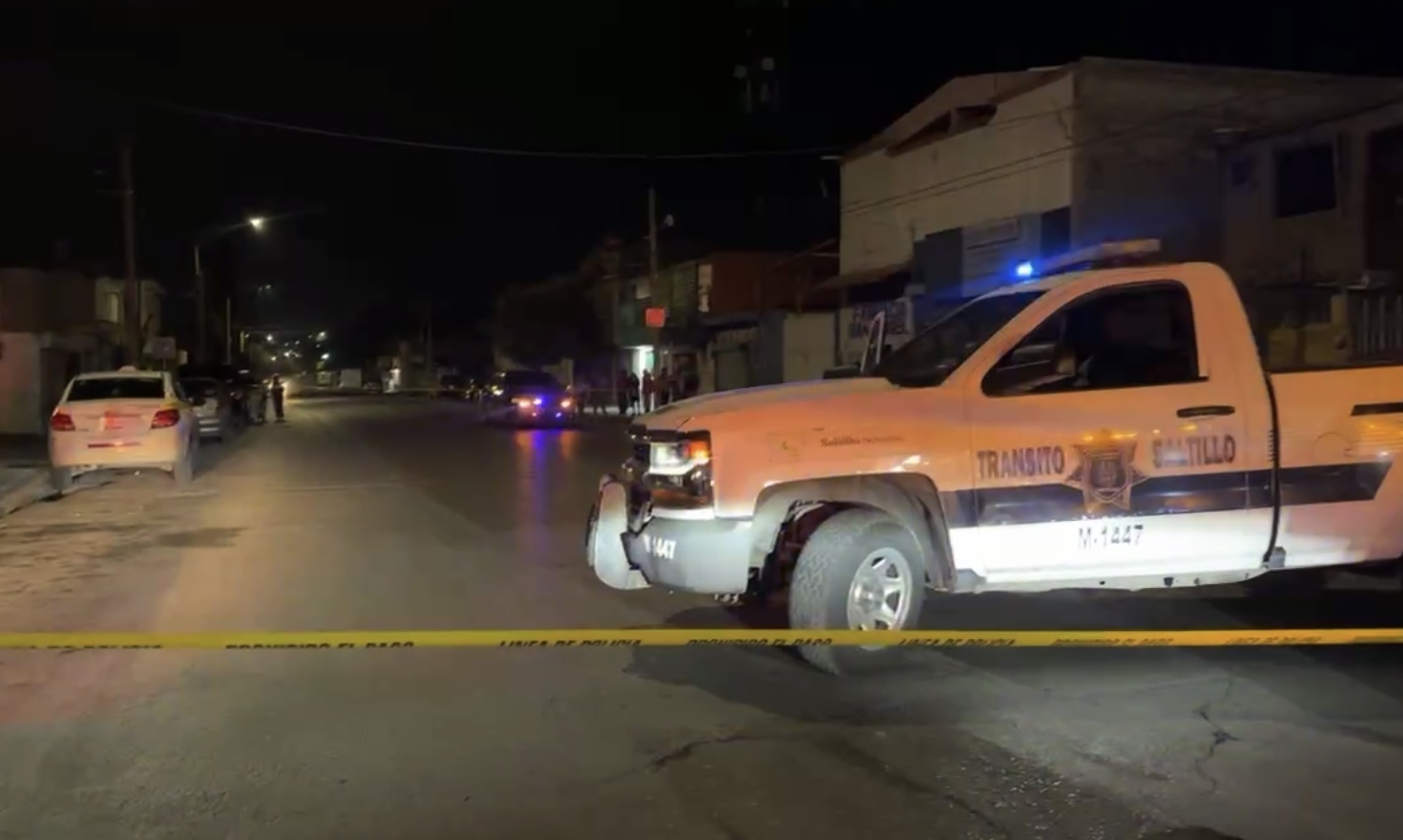 Lo arrolla motociclista y pierde la vida