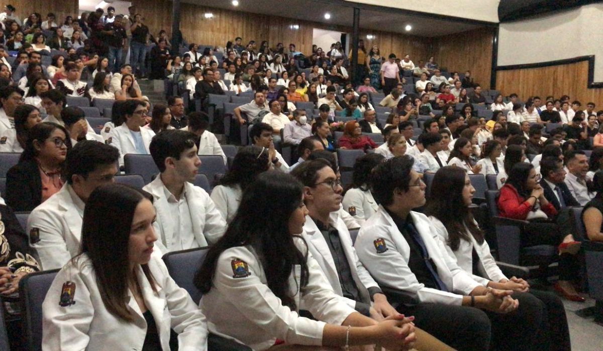 Facultad de Medicina UAdeC de Torreón celebra LXVII aniversario