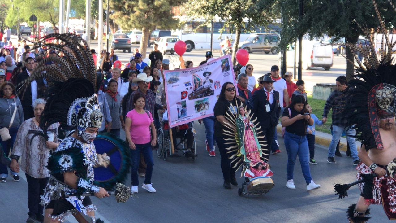 The pilgrimage season to the Virgin of Guadalupe begins in Torreón; Railway workers led this tradition in their time