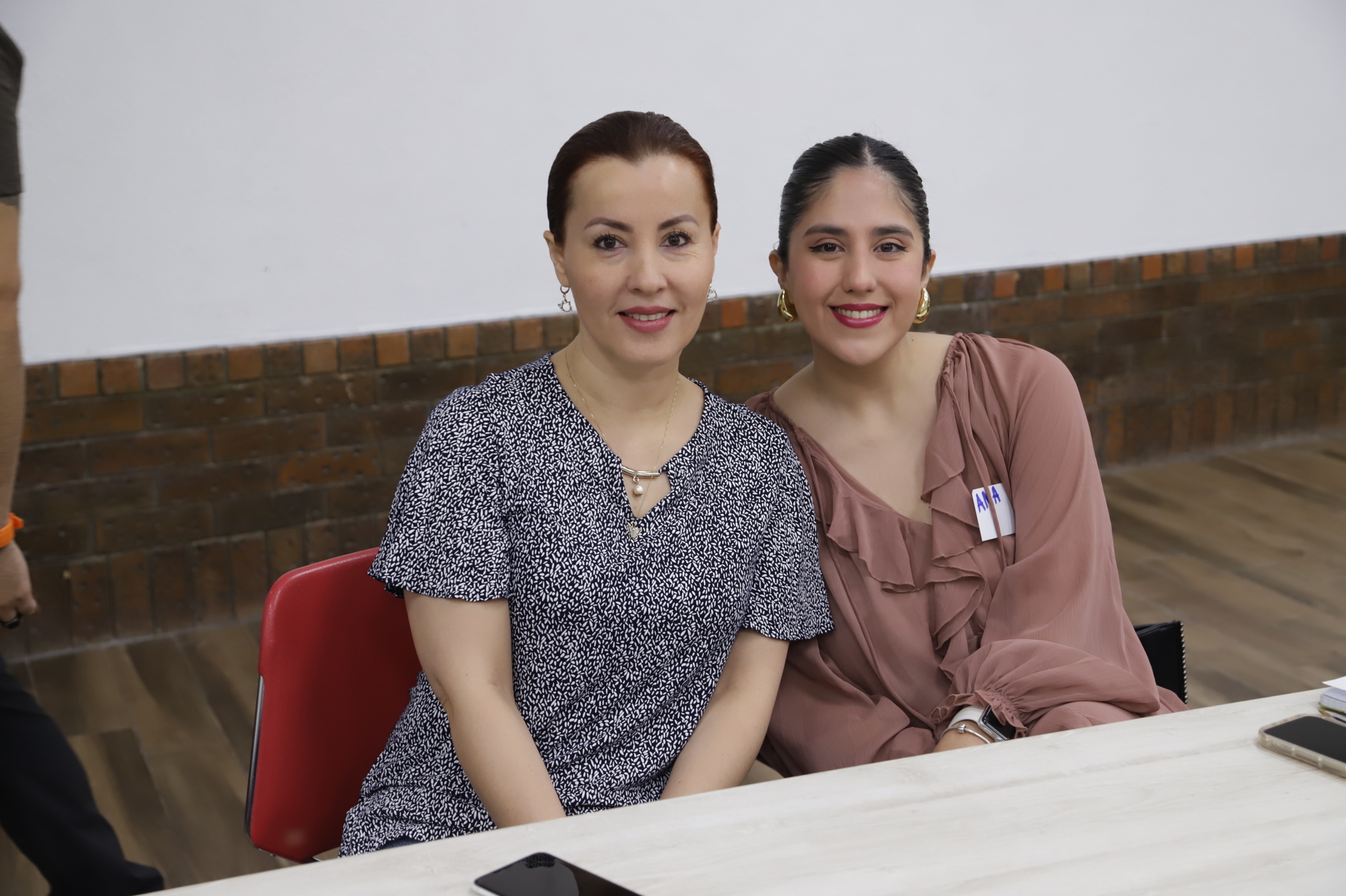 Tania Leyva y Ana Laura Arratia (EL SIGLO DE TORREÓN / ENRIQUE CASTRUITA)