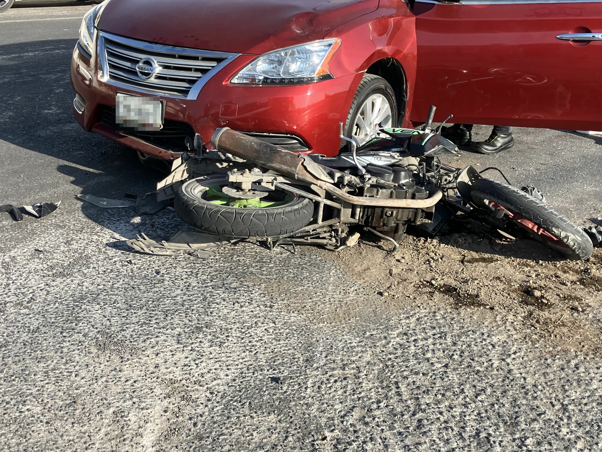 El vehículo señalado como presunto responsable es un Ford Figo, modelo. 2019, color rojo. (EL SIGLO DE TORREÓN)