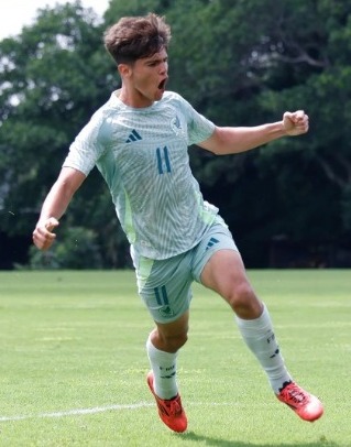 Máximo Reyes marcó un par de goles con El Tri Sub 17. (Especial)