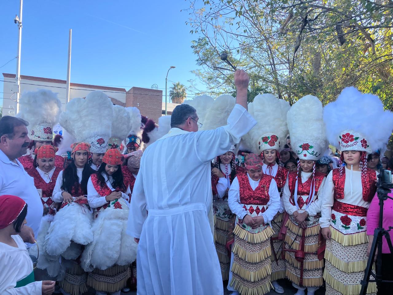 Con la bendición de las danzas inician peregrinaciones a la Virgen de Guadalupe en Gómez Palacio