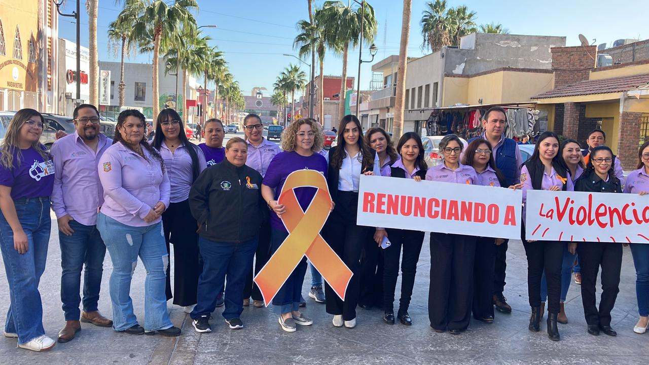 Recorren las calles en día naranja contra la violencia a la mujer