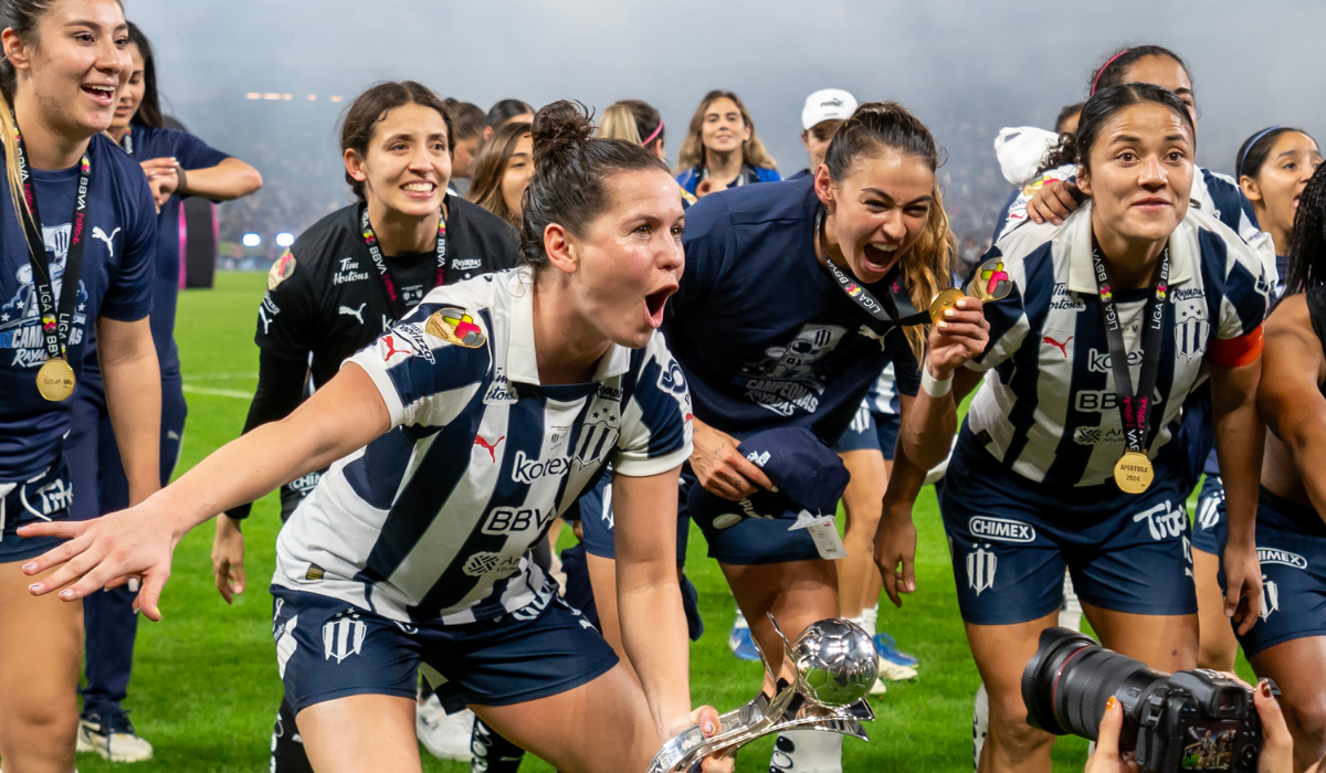 ¿Cuál fue el premio de las campeonas del futbol femenil en 2024?